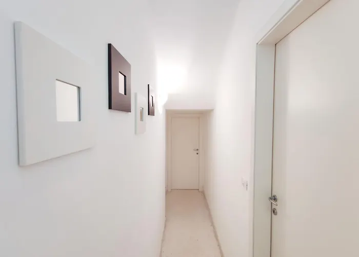 Casa Chiara In Centro Con Corte Privata * San Benedetto del Tronto