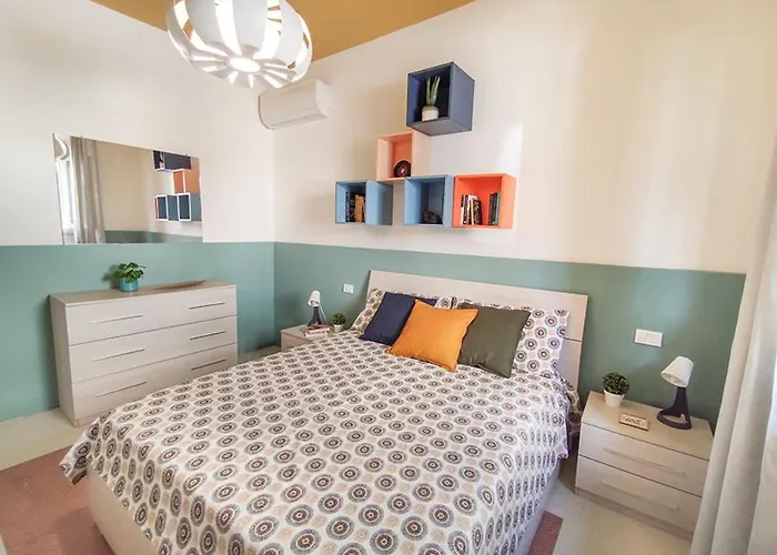 Casa Chiara In Centro Con Corte Privata *