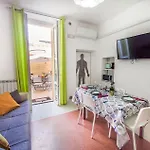 Casa Chiara In Centro Con Corte Privata Διαμέρισμα