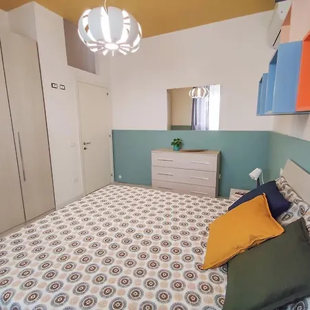 Casa Chiara In Centro Con Corte Privata