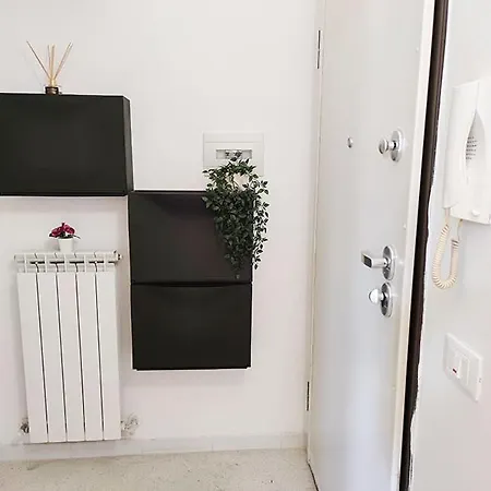 Casa Chiara In Centro Con Corte Privata Apartment San Benedetto del Tronto